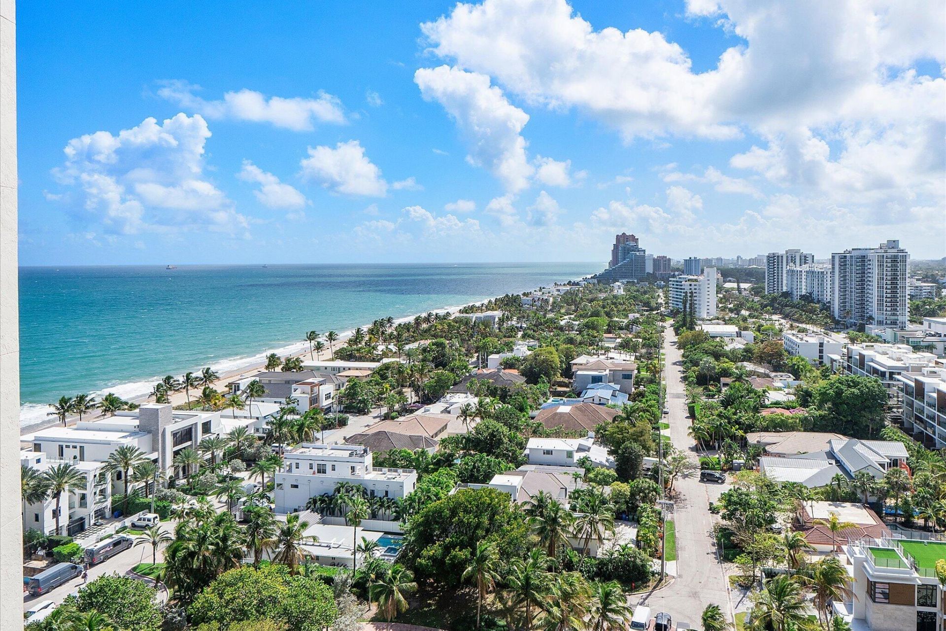 3100 N Ocean Boulevard, Unit 1706, Fort Lauderdale, FL 33308 Photo