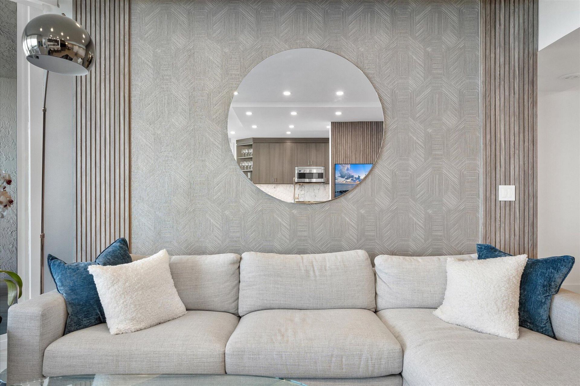 3100 N Ocean Boulevard, Unit 1706, Fort Lauderdale, FL 33308 Photo