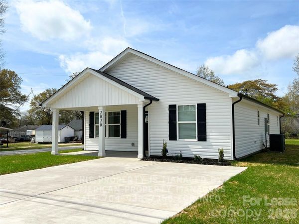 2020 Pennsylvania Avenue , Kannapolis, NC 28083