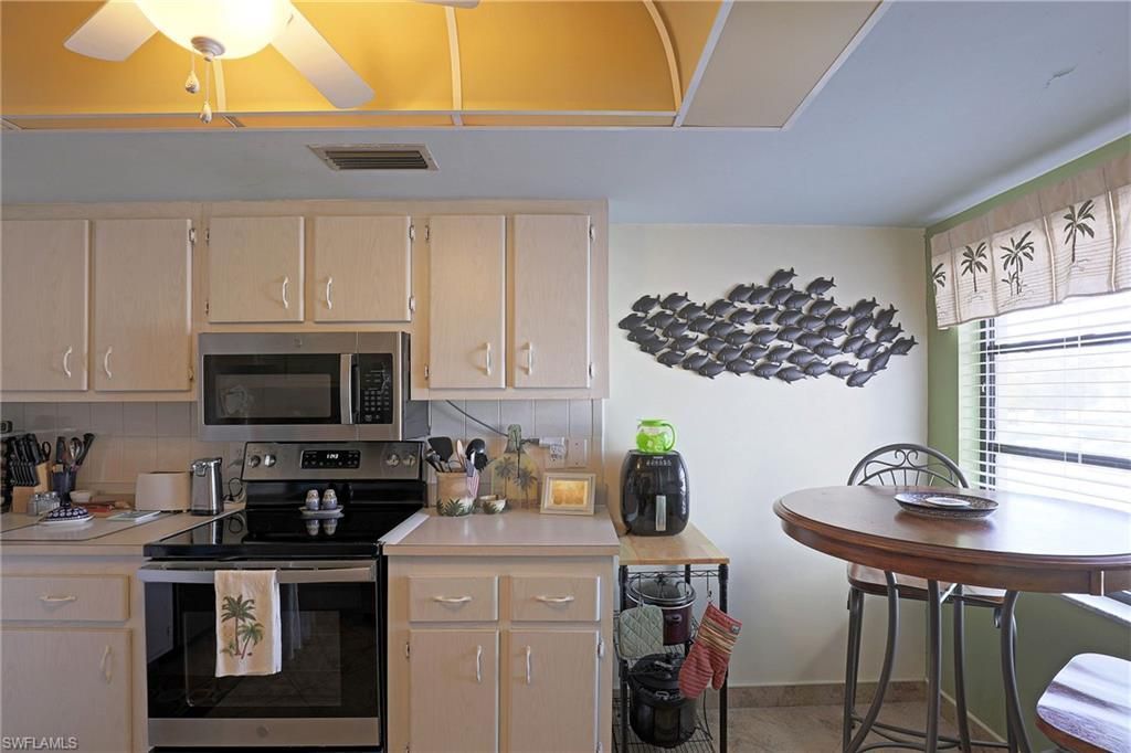 4711 Santa Barbara Blvd , Unit 4, Cape Coral, FL 33914 Photo