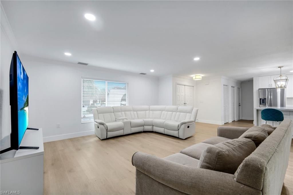 27153 Edenbridge Ct , Bonita Springs, FL 34135 Photo