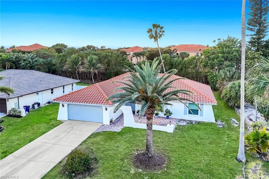 27153 Edenbridge Ct , Bonita Springs, FL 34135 Photo