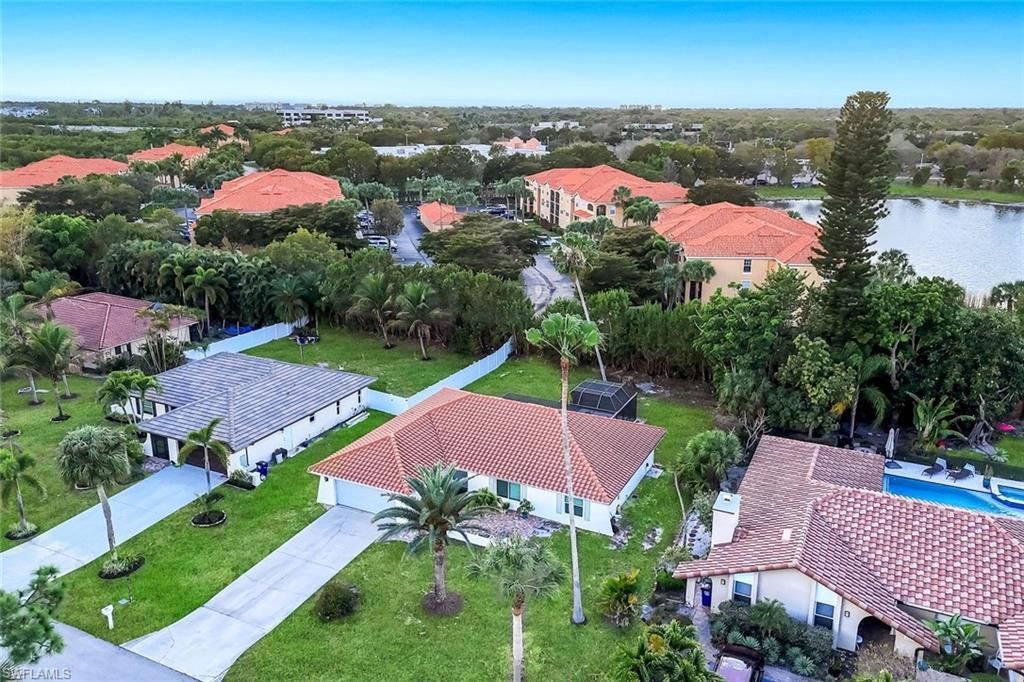 27153 Edenbridge Ct , Bonita Springs, FL 34135 Photo