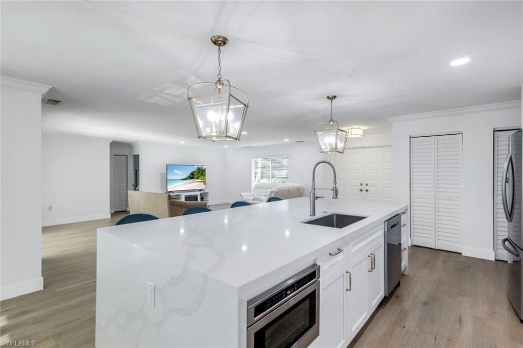 27153 Edenbridge Ct , Bonita Springs, FL 34135 Photo