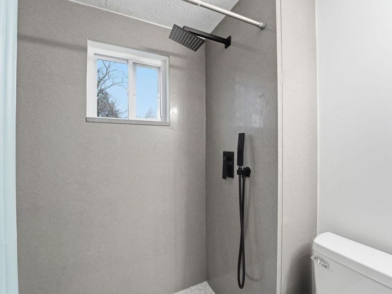 135 Rumsey Road, Columbus, OH 43207 Photo 24