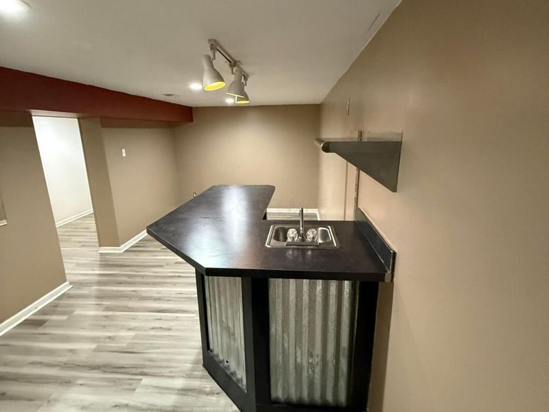 4006 Halsey Place , Columbus, OH 43228 Photo 18