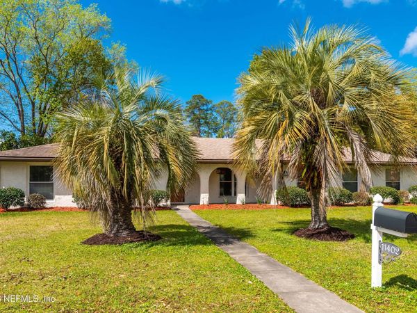 11402 SEDGEMOORE Drive, Jacksonville, FL 32223
