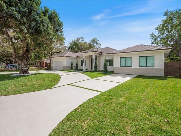 6990 SW 58th St , Miami, FL 33143