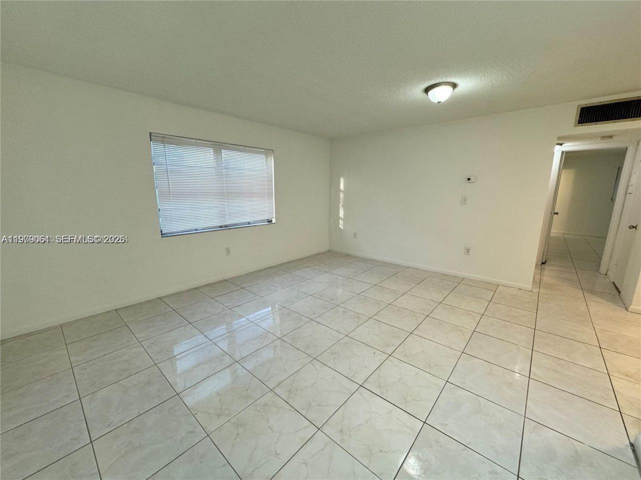 2005 Jefferson St , Unit 205, Hollywood, FL 33020 Photo