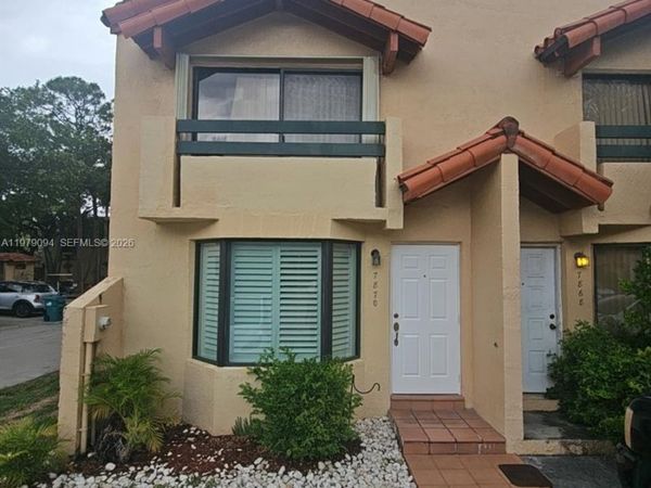 7870 SW 102nd Ln , Miami, FL 33156