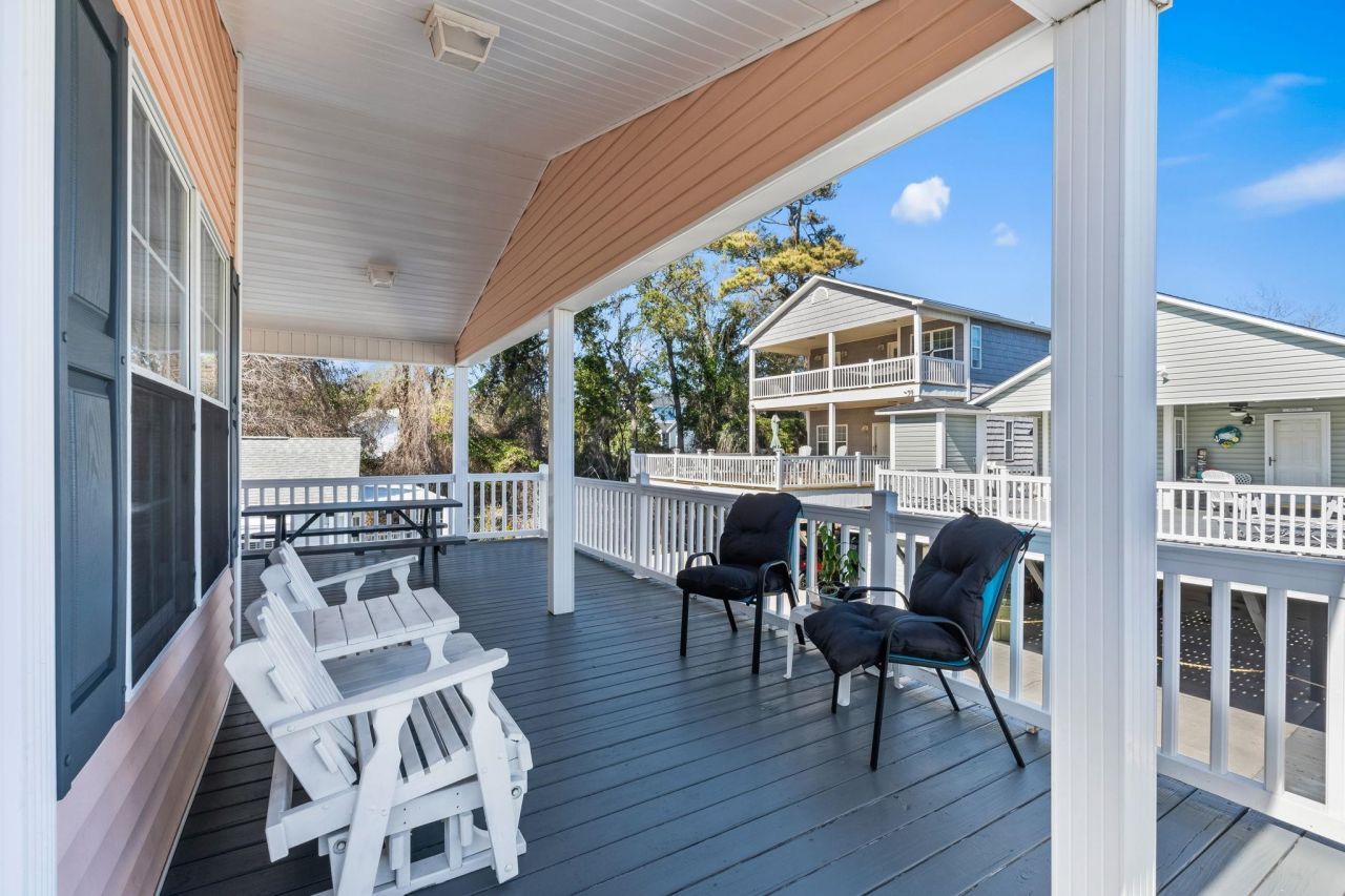 6001 - 1563 S Kings Hwy. Photo 10