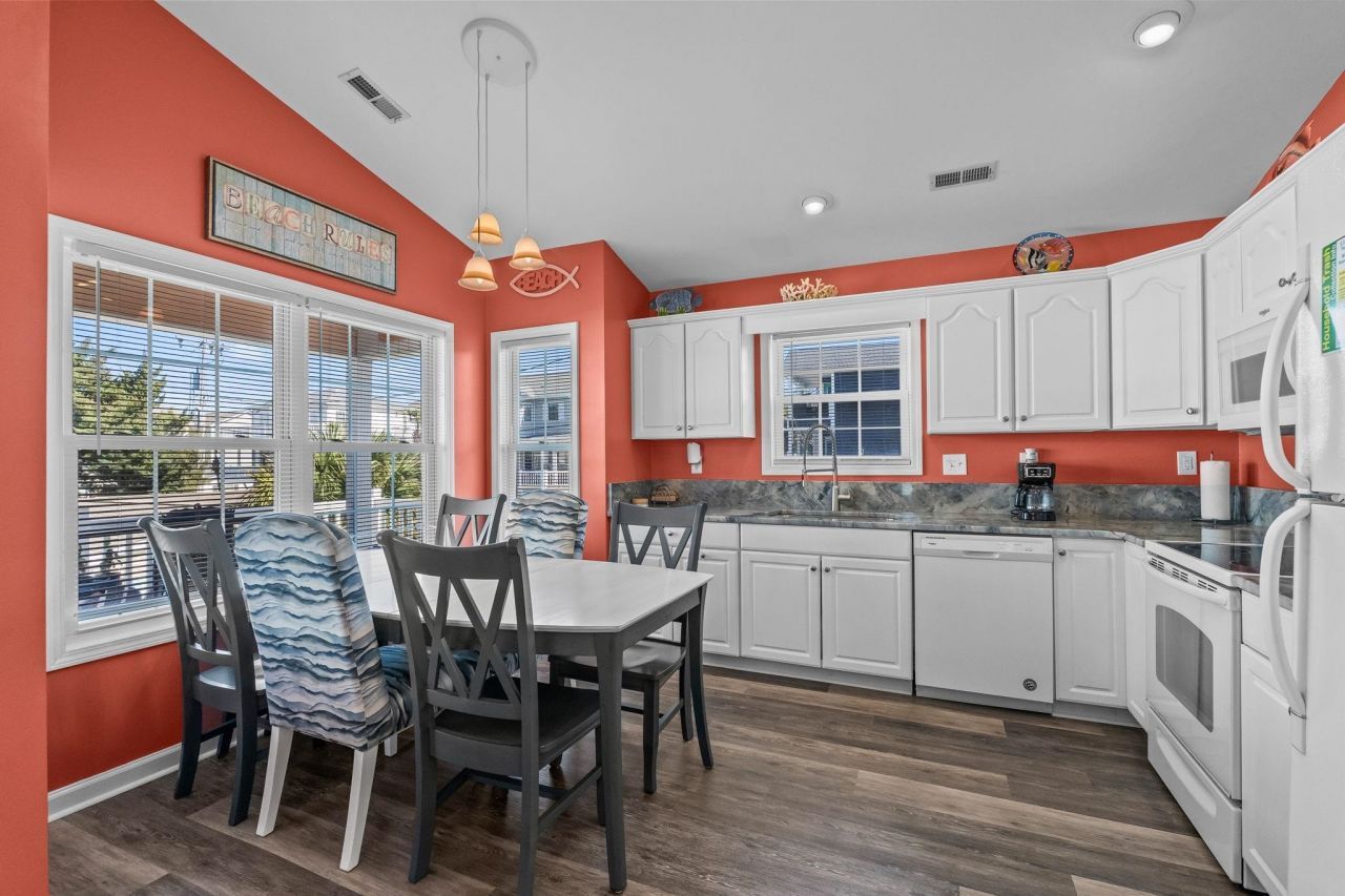 6001 - 1563 S Kings Hwy. Photo 19