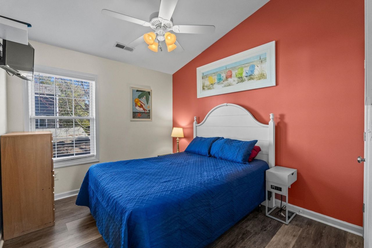 6001 - 1563 S Kings Hwy. Photo 26