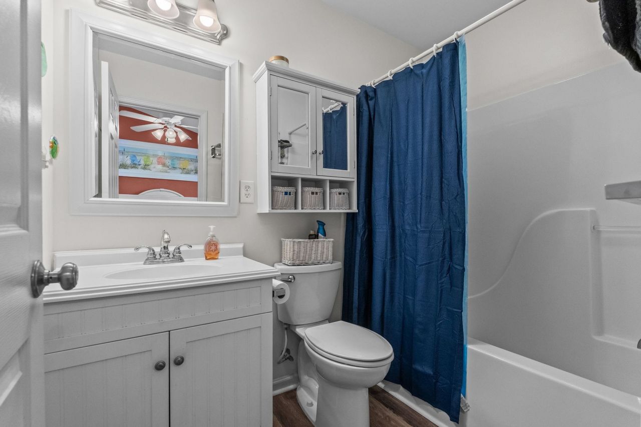 6001 - 1563 S Kings Hwy. Photo 29