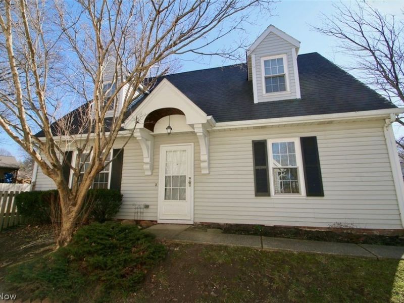 6694 Connecticut Colony Circle, Unit 47, Mentor, OH 44060 Photo 4