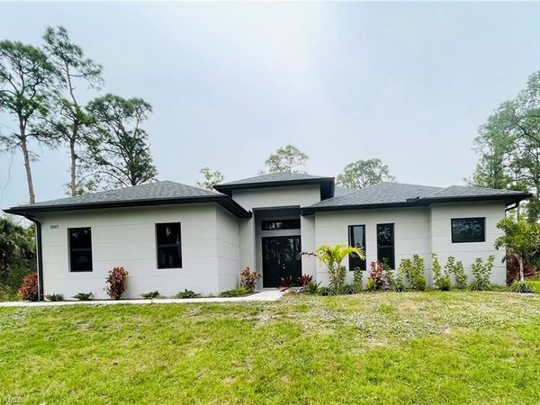 2567 12th AVE NE, NAPLES, FL 34120