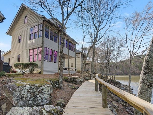 204 TURTLE POINT Dr, Crane Hill, AL 35053