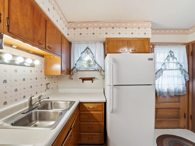 1116 Elaine Road , Columbus, OH 43227 Photo 16