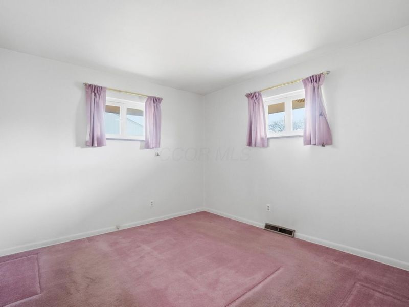 1116 Elaine Road , Columbus, OH 43227 Photo 18