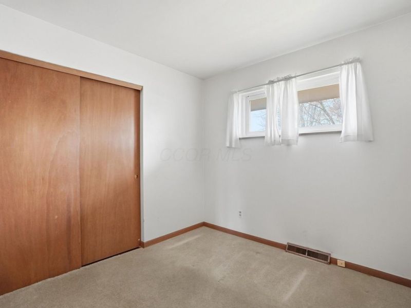 1116 Elaine Road , Columbus, OH 43227 Photo 26