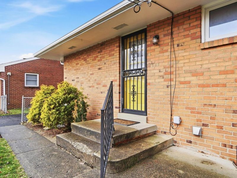 1116 Elaine Road , Columbus, OH 43227 Photo 41