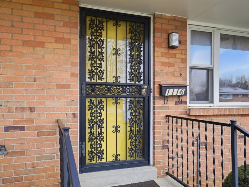 1116 Elaine Road , Columbus, OH 43227 Photo 5