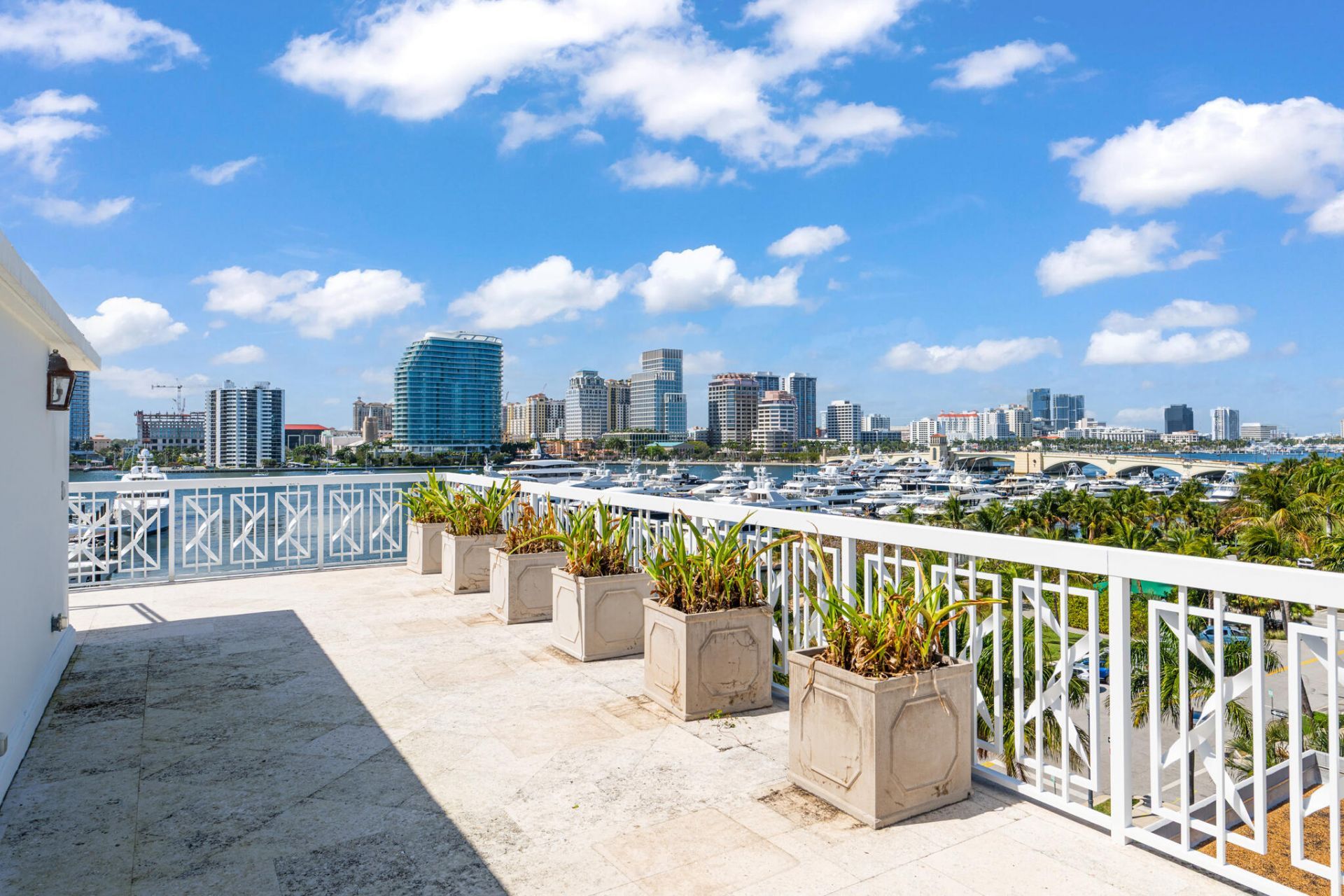 389 S Lake Drive, Unit Pha, Palm Beach, FL 33480 Photo