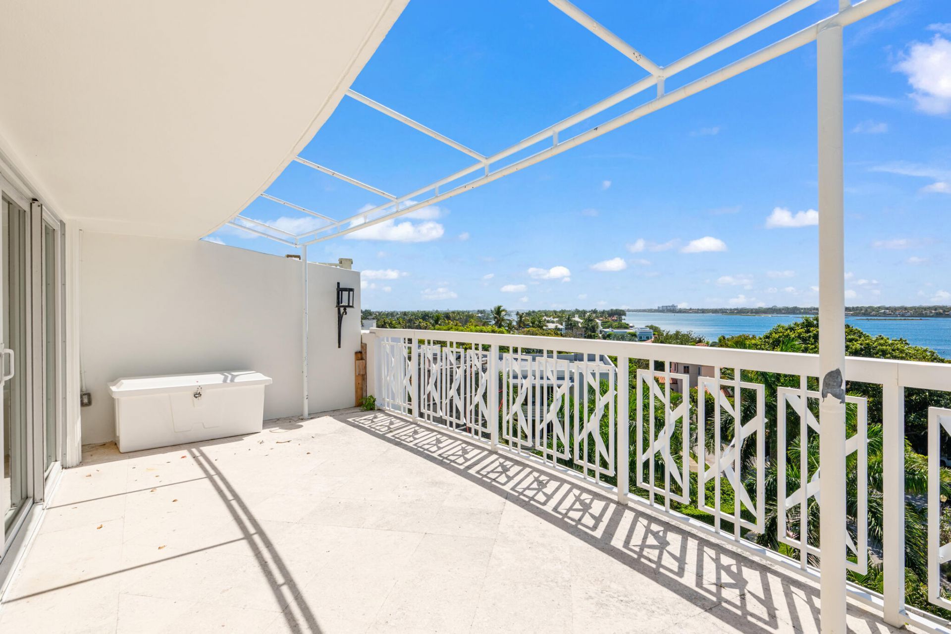 389 S Lake Drive, Unit Pha, Palm Beach, FL 33480 Photo
