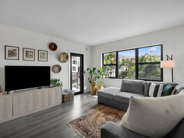 1000 River Reach Dr, Unit 302, Fort Lauderdale, FL 33315