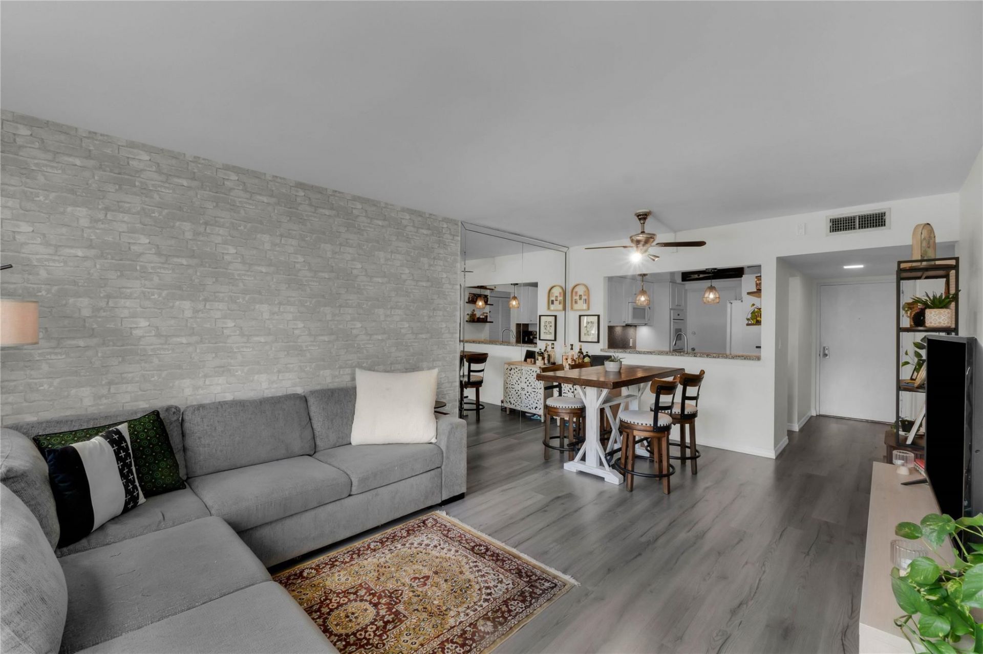 1000 River Reach Drive, Unit 302, Fort Lauderdale, FL 33315 Photo