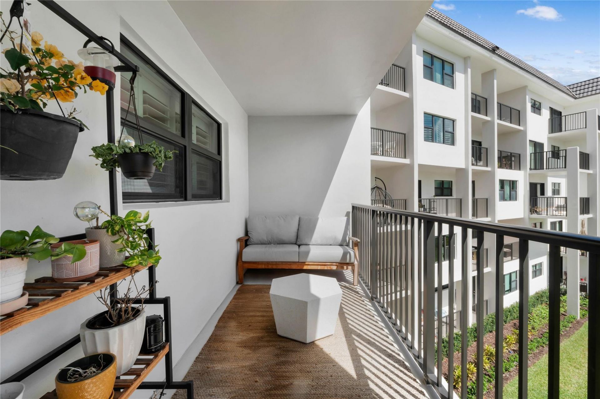 1000 River Reach Drive, Unit 302, Fort Lauderdale, FL 33315 Photo