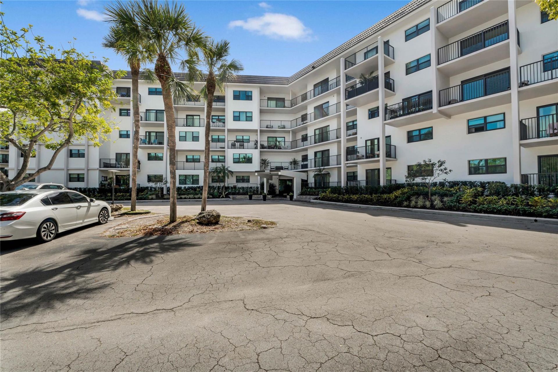1000 River Reach Drive, Unit 302, Fort Lauderdale, FL 33315 Photo