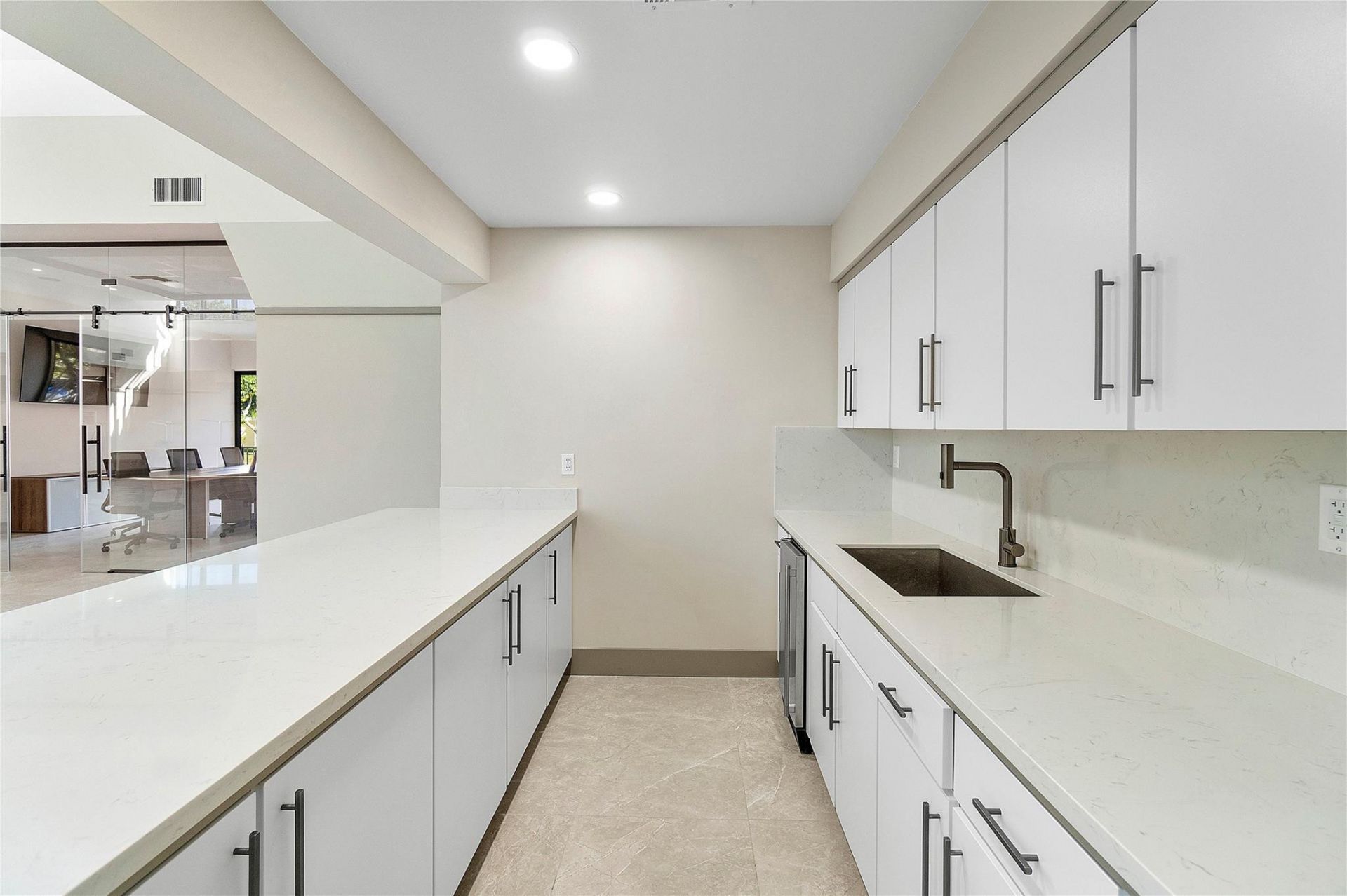 1000 River Reach Drive, Unit 302, Fort Lauderdale, FL 33315 Photo