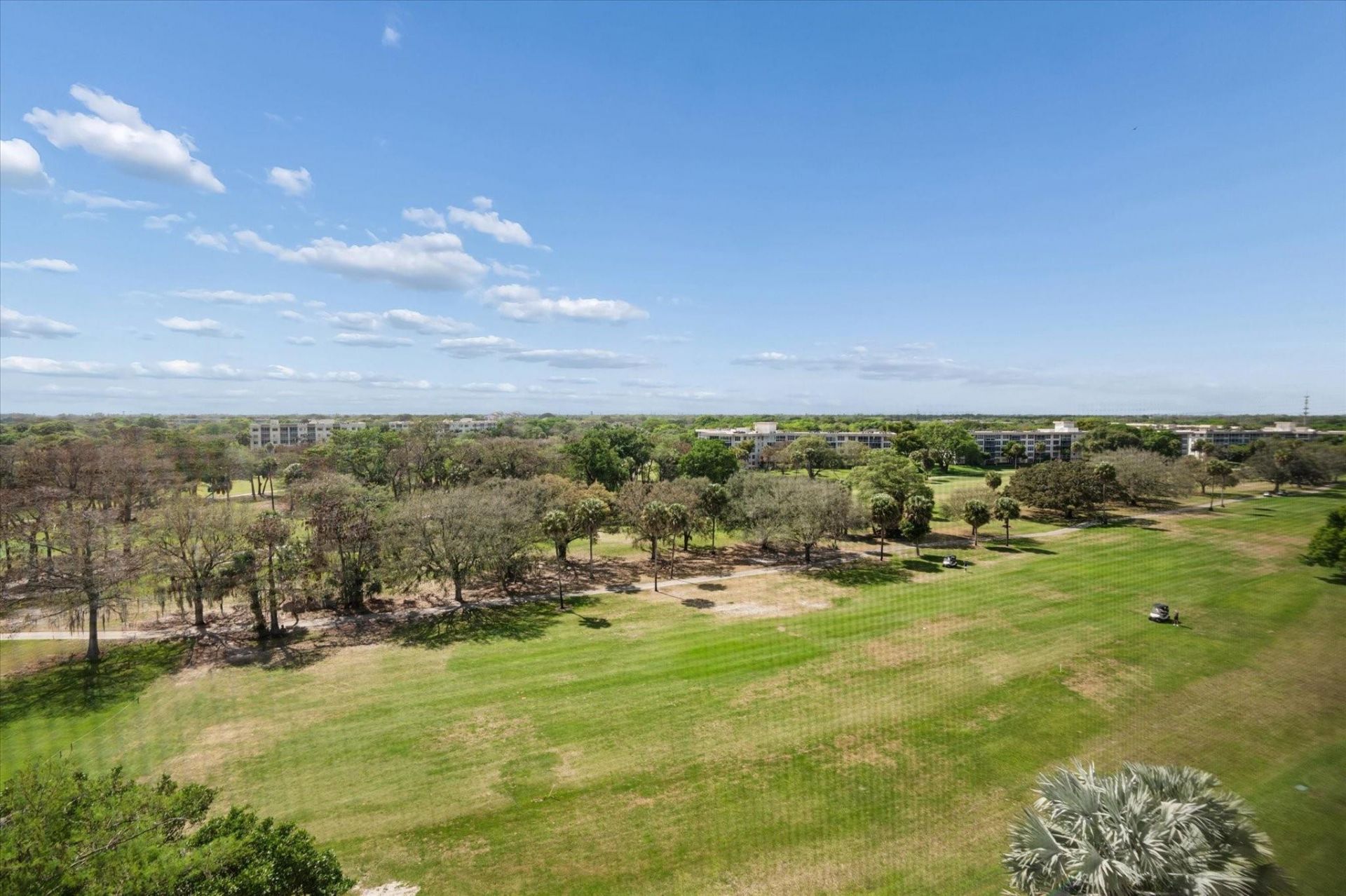 575 Oaks Lane, Unit 908, Pompano Beach, FL 33069 Photo