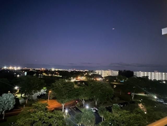 575 Oaks Lane, Unit 908, Pompano Beach, FL 33069 Photo