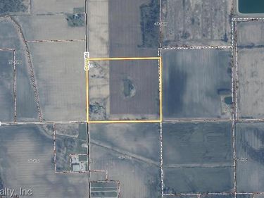 3520 Capac Road, Capac Vlg, MI 48014