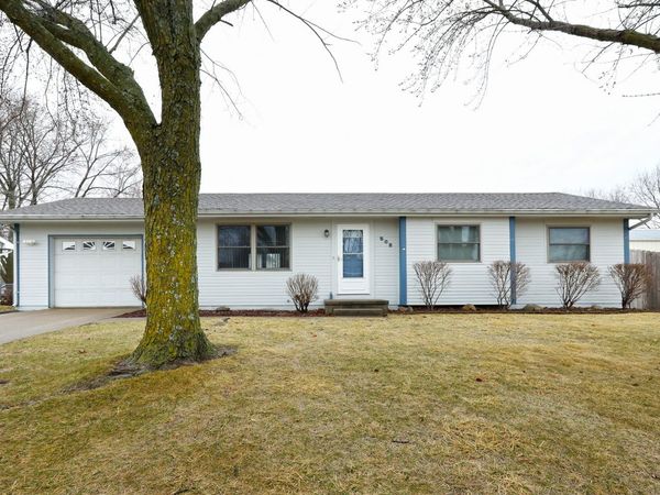 508 Lincoln Street , Polk City, IA 50226