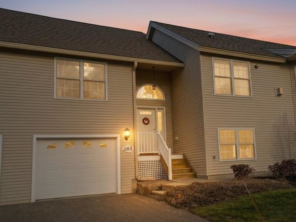 118-3 Hall Road, Fremont, NH 03044