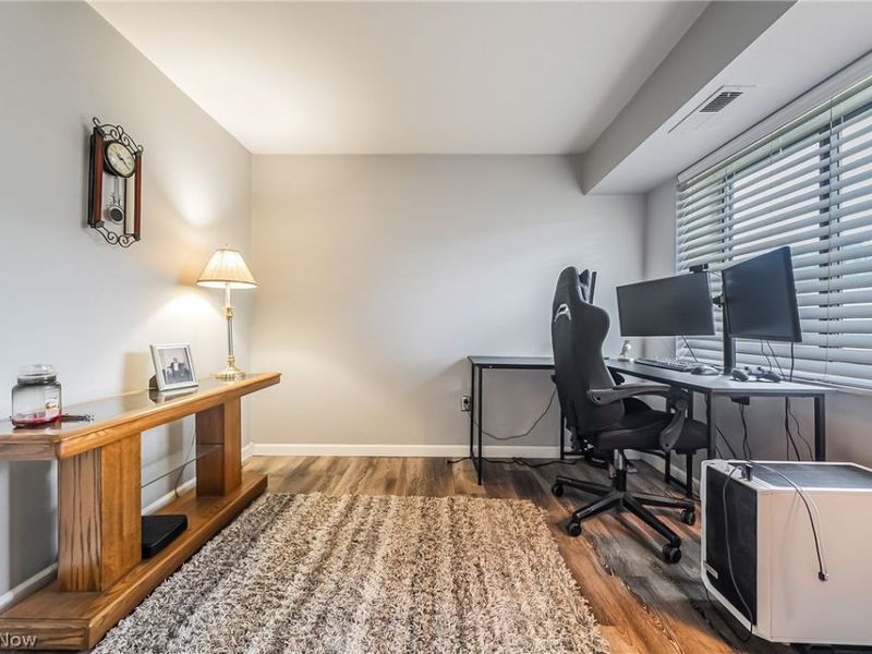 9611 Sunrise Boulevard , Unit K2, North Royalton, OH 44133 Photo 22