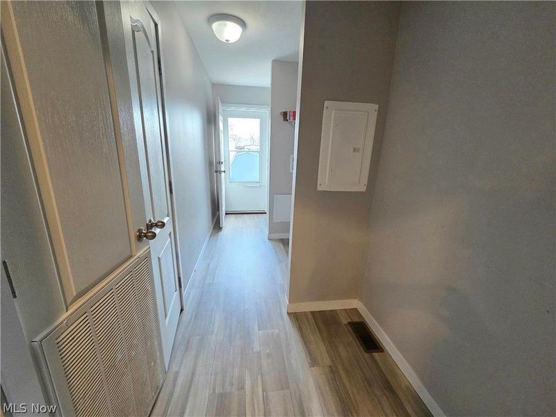 444 Westwoods , Amherst, OH 44001 Photo 10