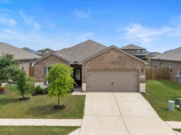 321 Freedom Park Ave , Liberty Hill, TX 78642