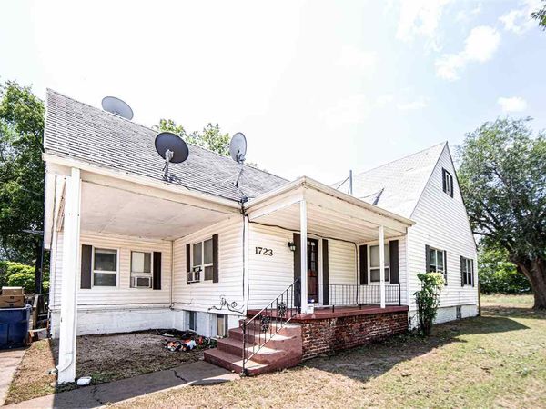 1723 W LAKEVIEW, STILLWATER, OK 74075