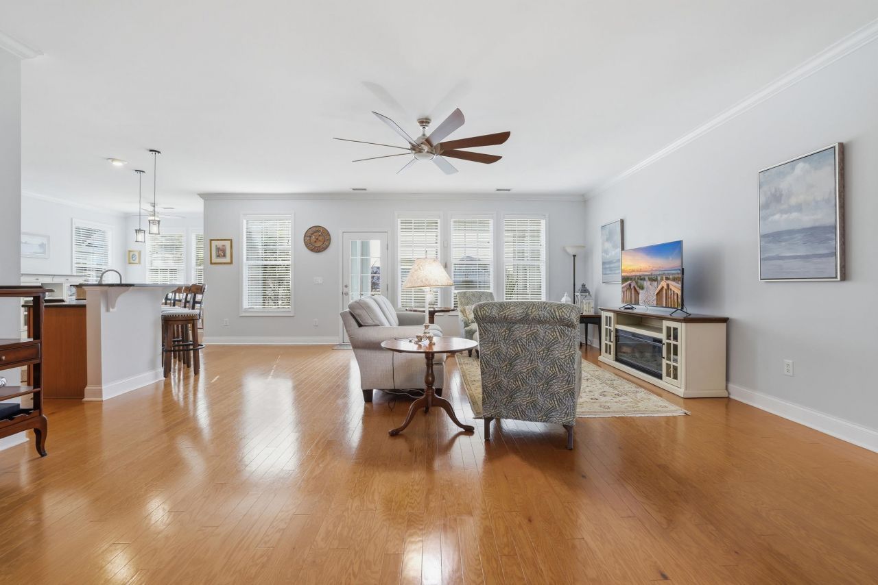 431 Plantation Oaks Dr. Photo 10