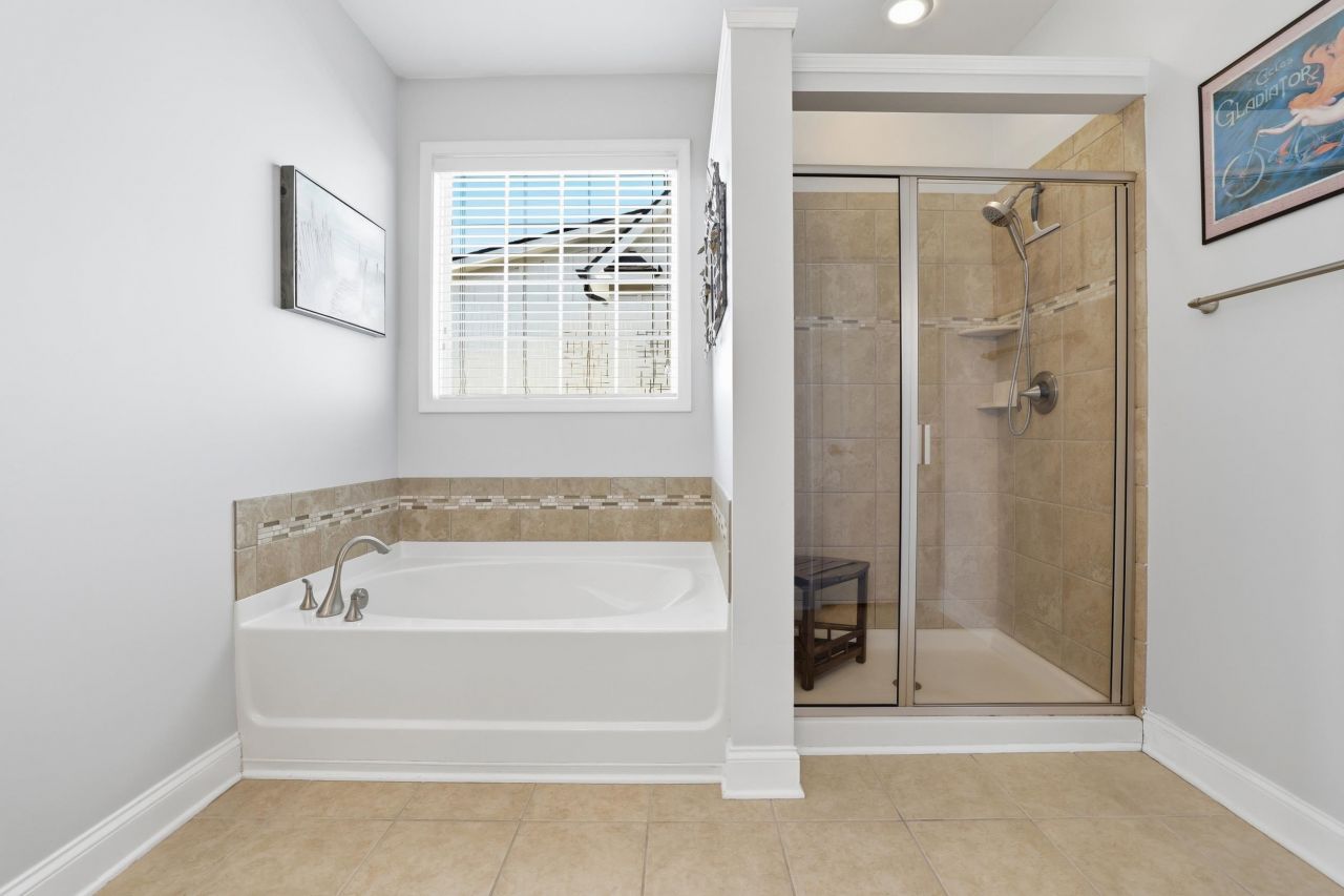 431 Plantation Oaks Dr. Photo 24