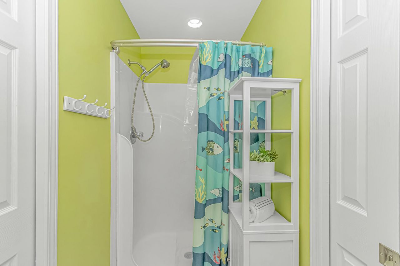 6001- 1080 S Kings Hwy. Photo 23