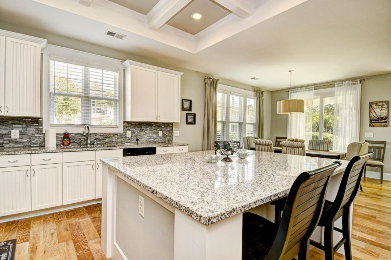 5007 White Iris Dr. Photo 11