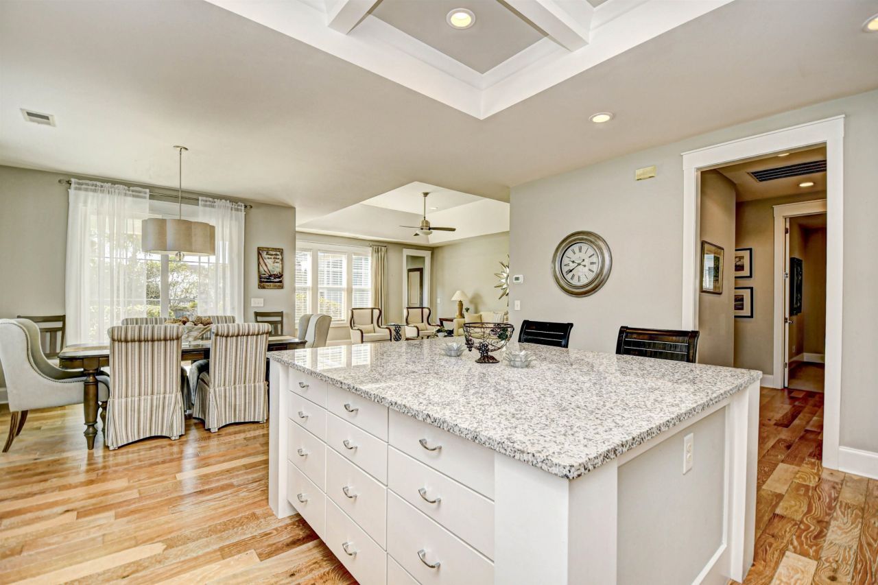 5007 White Iris Dr. Photo 12
