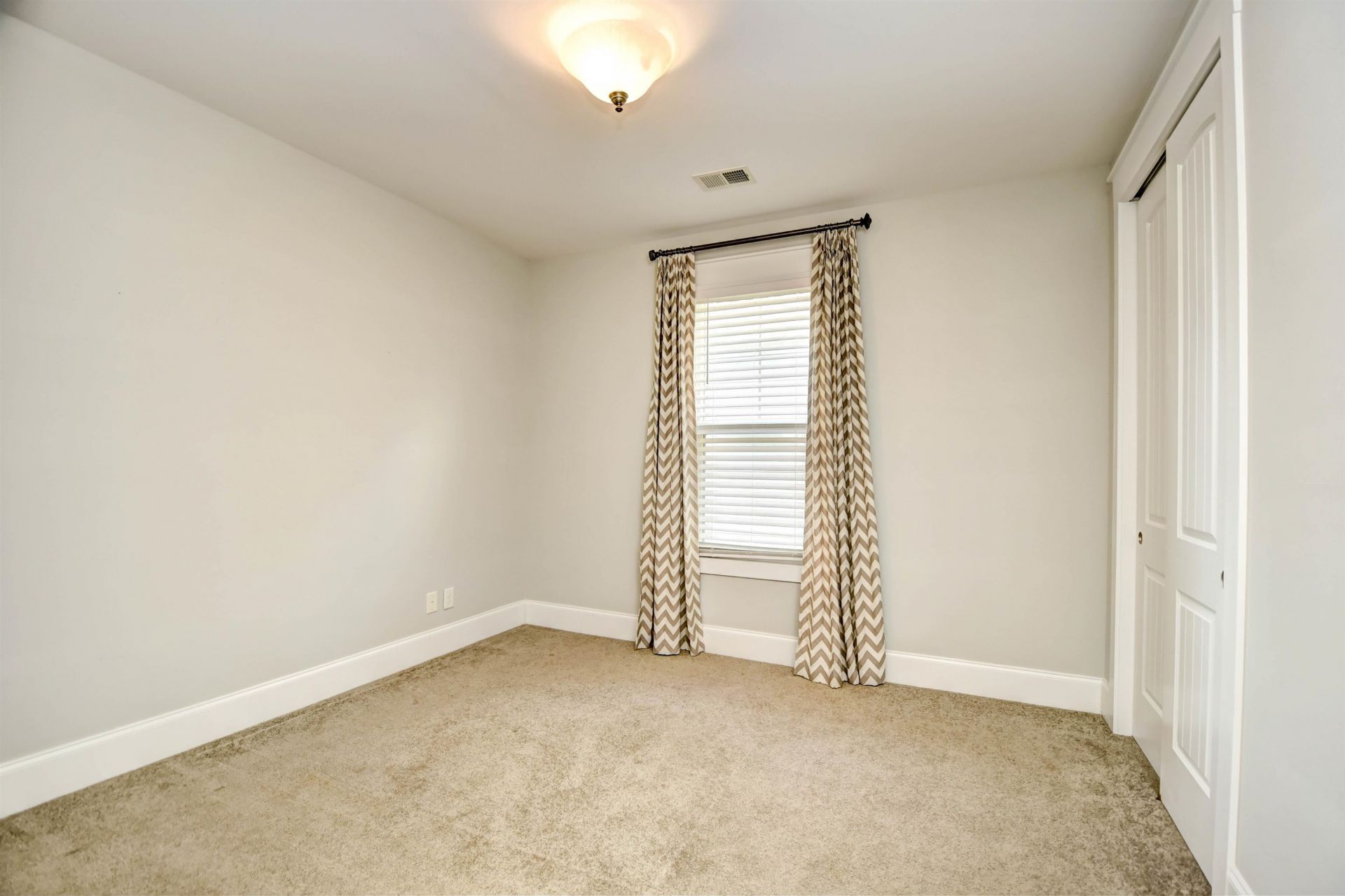 5007 White Iris Dr. Photo 27