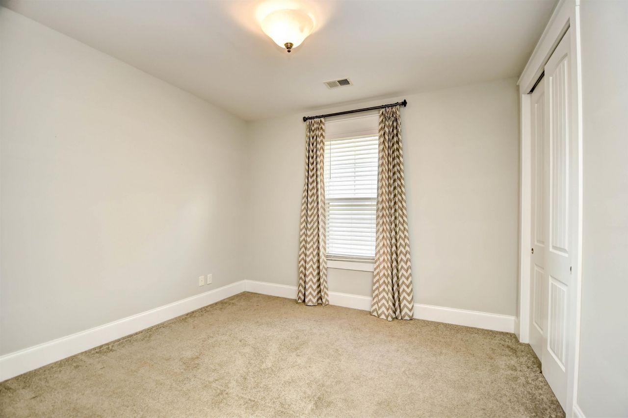 5007 White Iris Dr. Photo 27