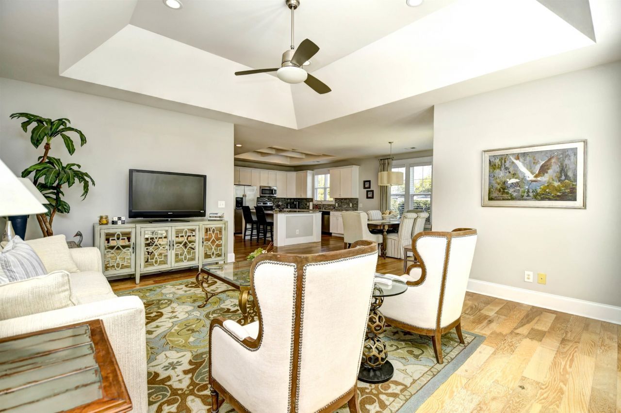 5007 White Iris Dr. Photo 9